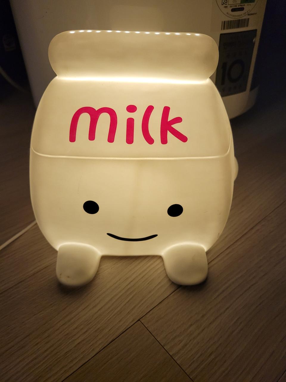 우유 모양 탁상 조명 수유등 무드등