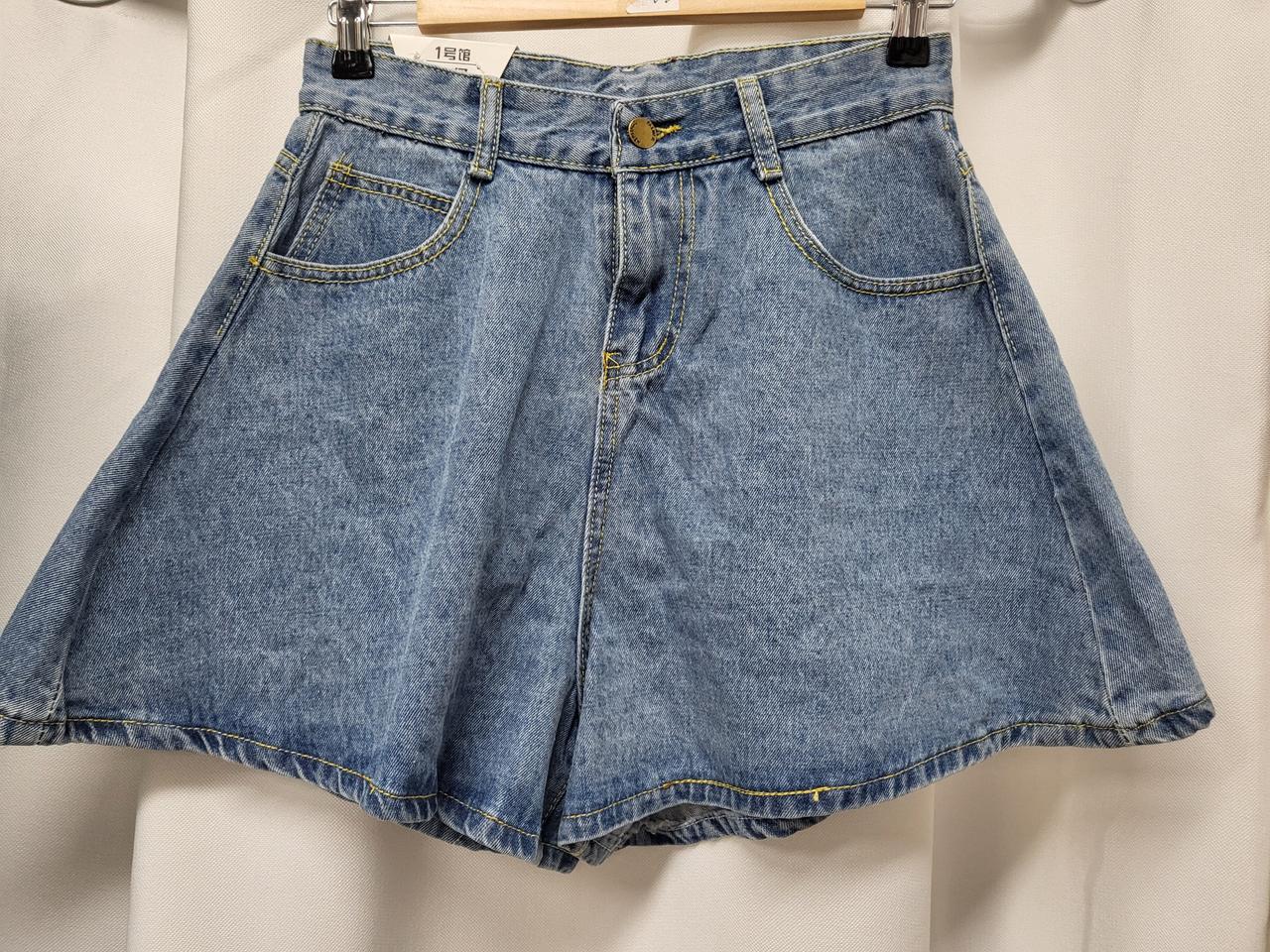 (새상품) 중청 반바지