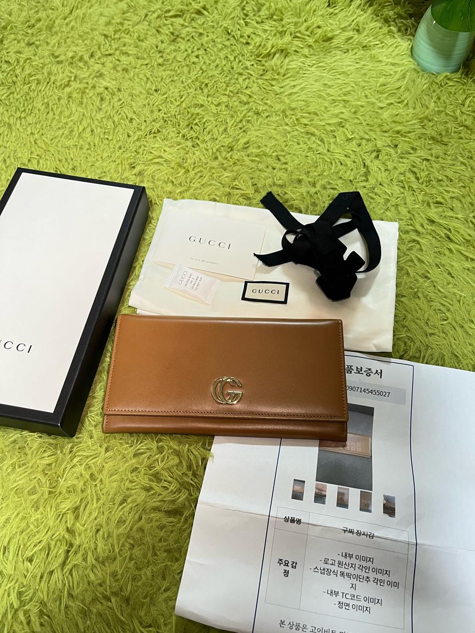 구찌 마몬트 장지갑 (새상품급)