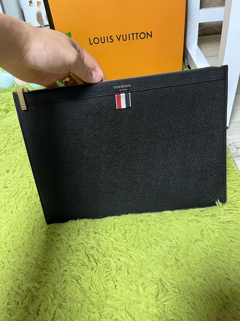 톰브라운 클러치 L