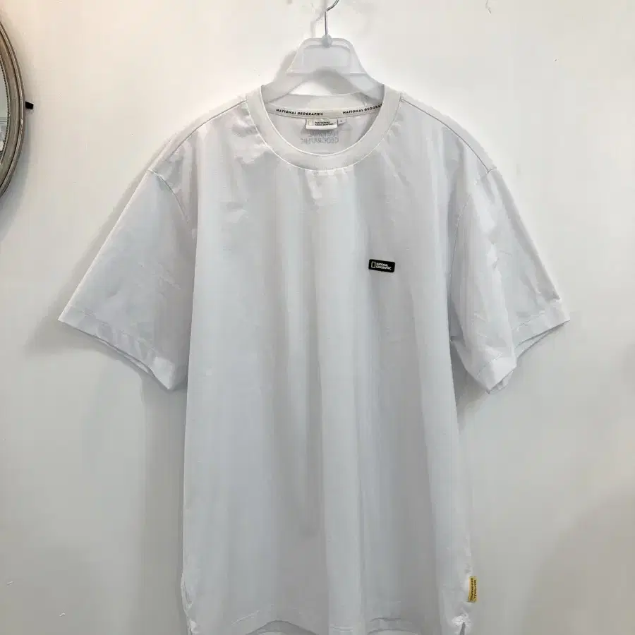 네셔널지오그래픽 남성반팔티 (105)