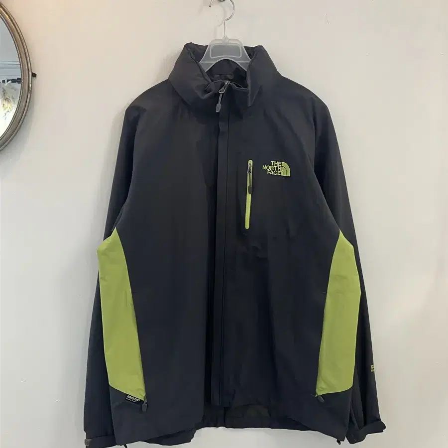 노스페이스 남성 바람막이 고어텍스 (100)