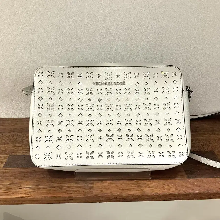 마이클코어스 여성크로스백