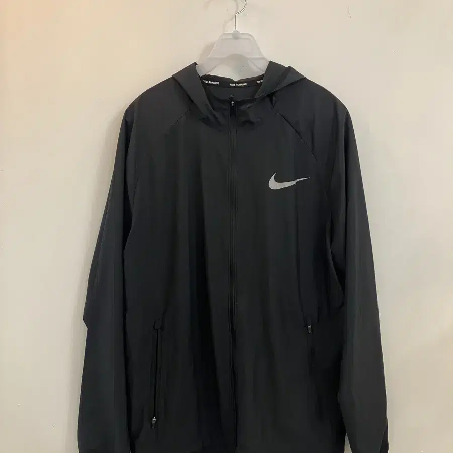 나이키 러닝 에센셜 후드자켓