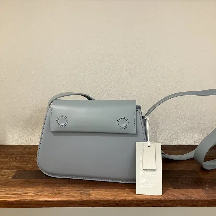 코스 COS 여성가죽 핸드백