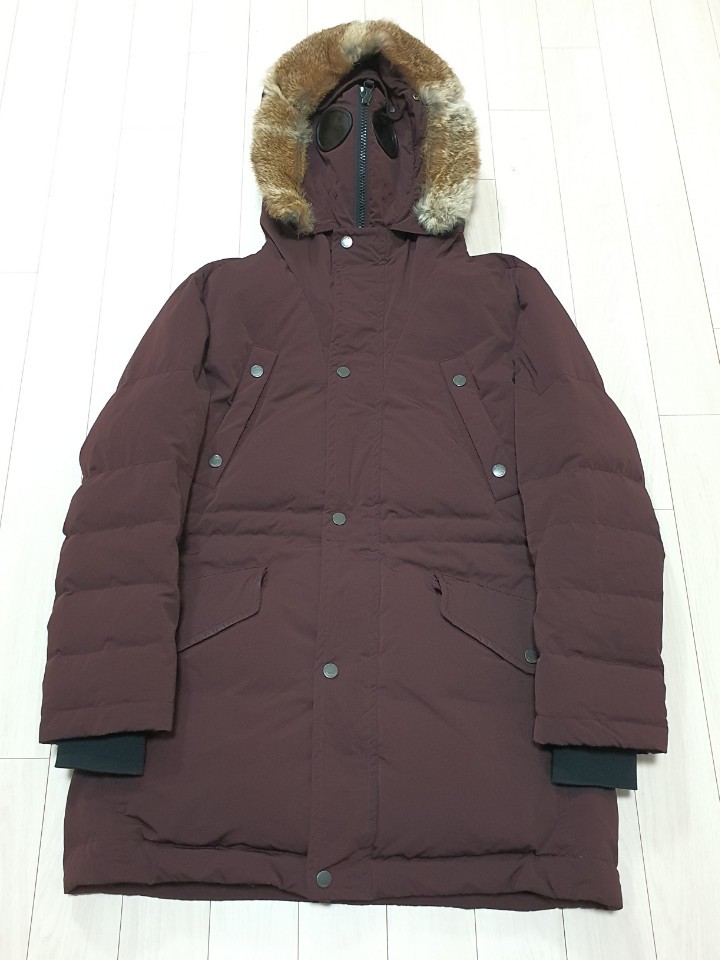 CP컴퍼니 (씨피컴퍼니) 토끼털 노르지 패딩 와인 100