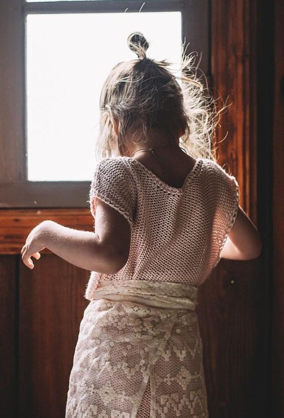 북유럽 여행때 구입한 손뜨개 여아 100 % 린넨 드레스 원피스 아동