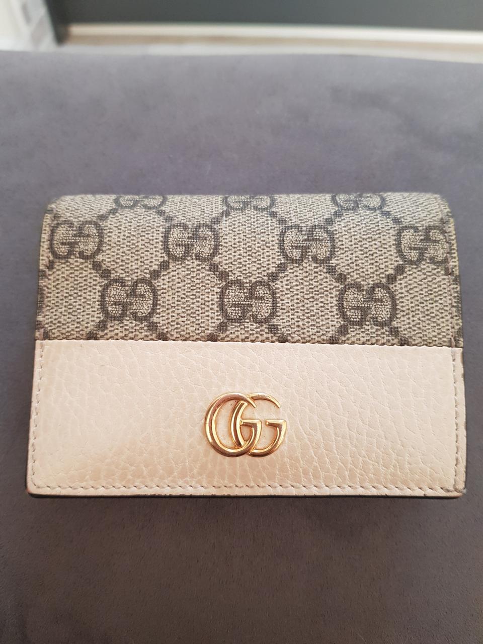 구찌 반지갑 팝니다