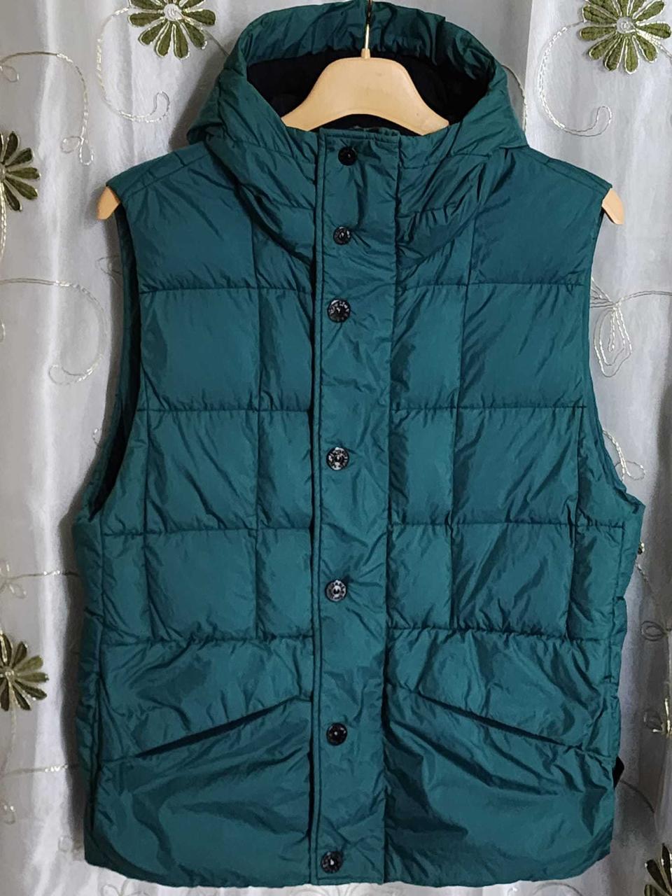 스톤아일랜드 후드 패딩조끼 100