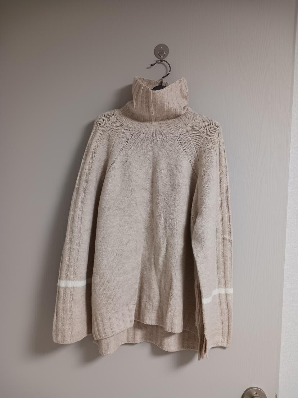 더엣지 울블렌드 터틀넥니트(오트밀)