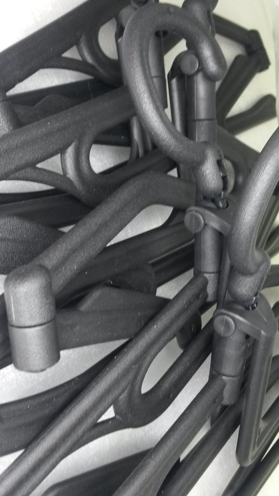 관절꺽이는 옷걸이 여행옷걸이