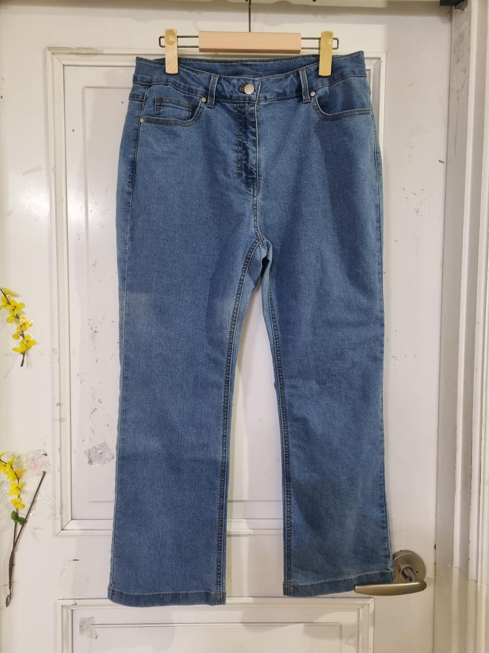 가을. 밴딩  스판. 통 일자바지.  깨끗해요. 77사이즈