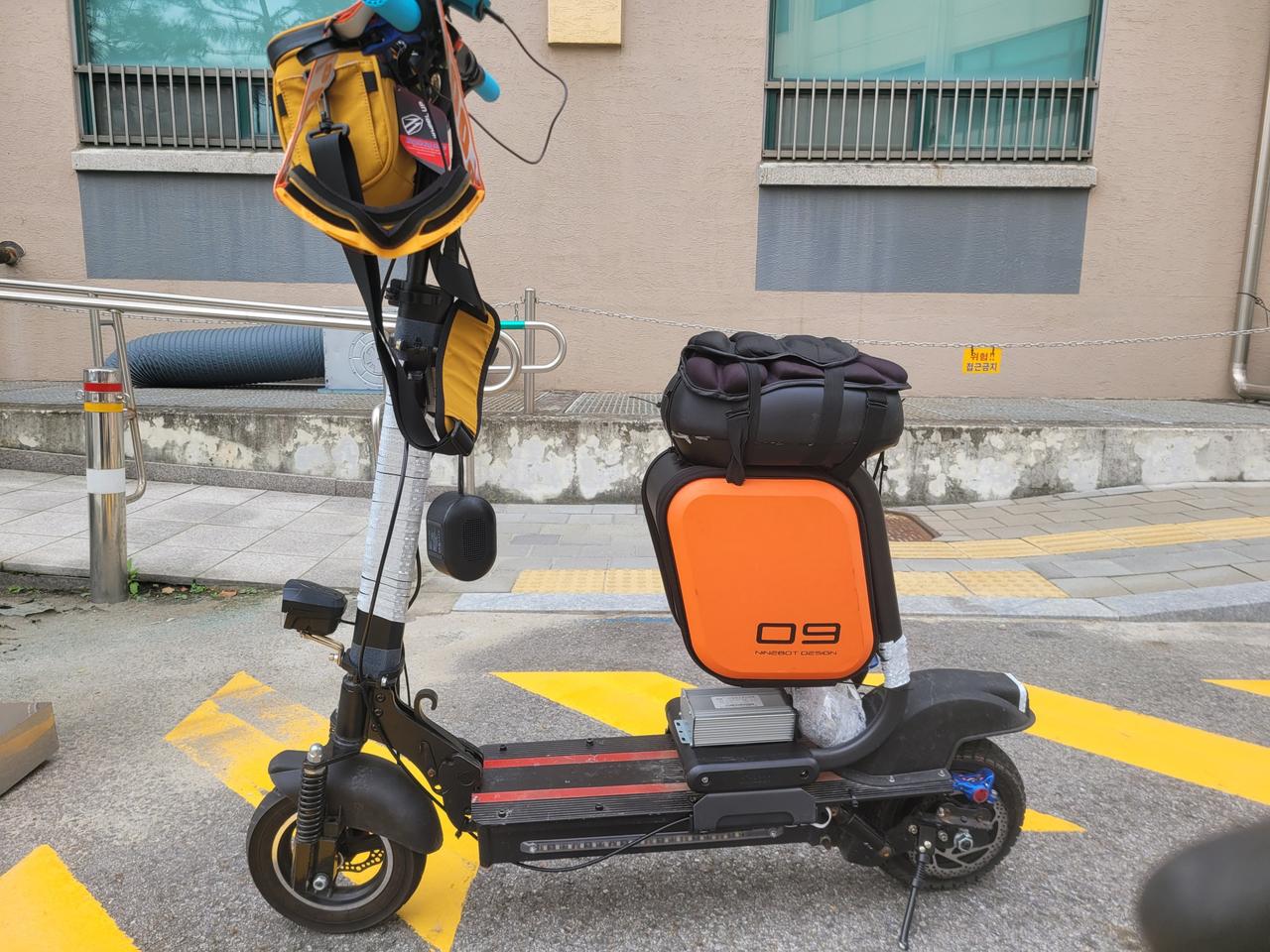 편하고 강력한 캥커루 킥보드