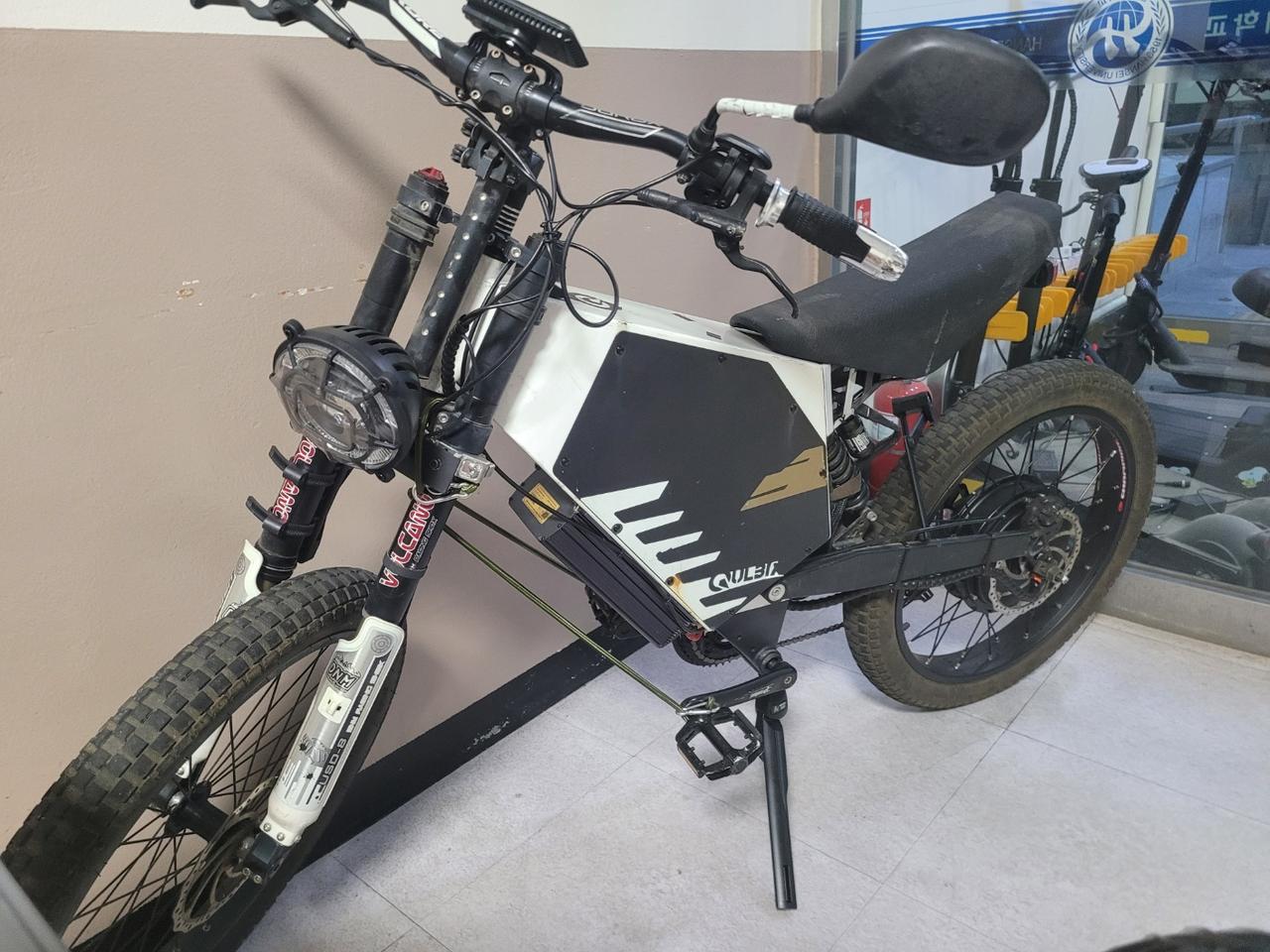 고성능 자토바이 퀼빅스