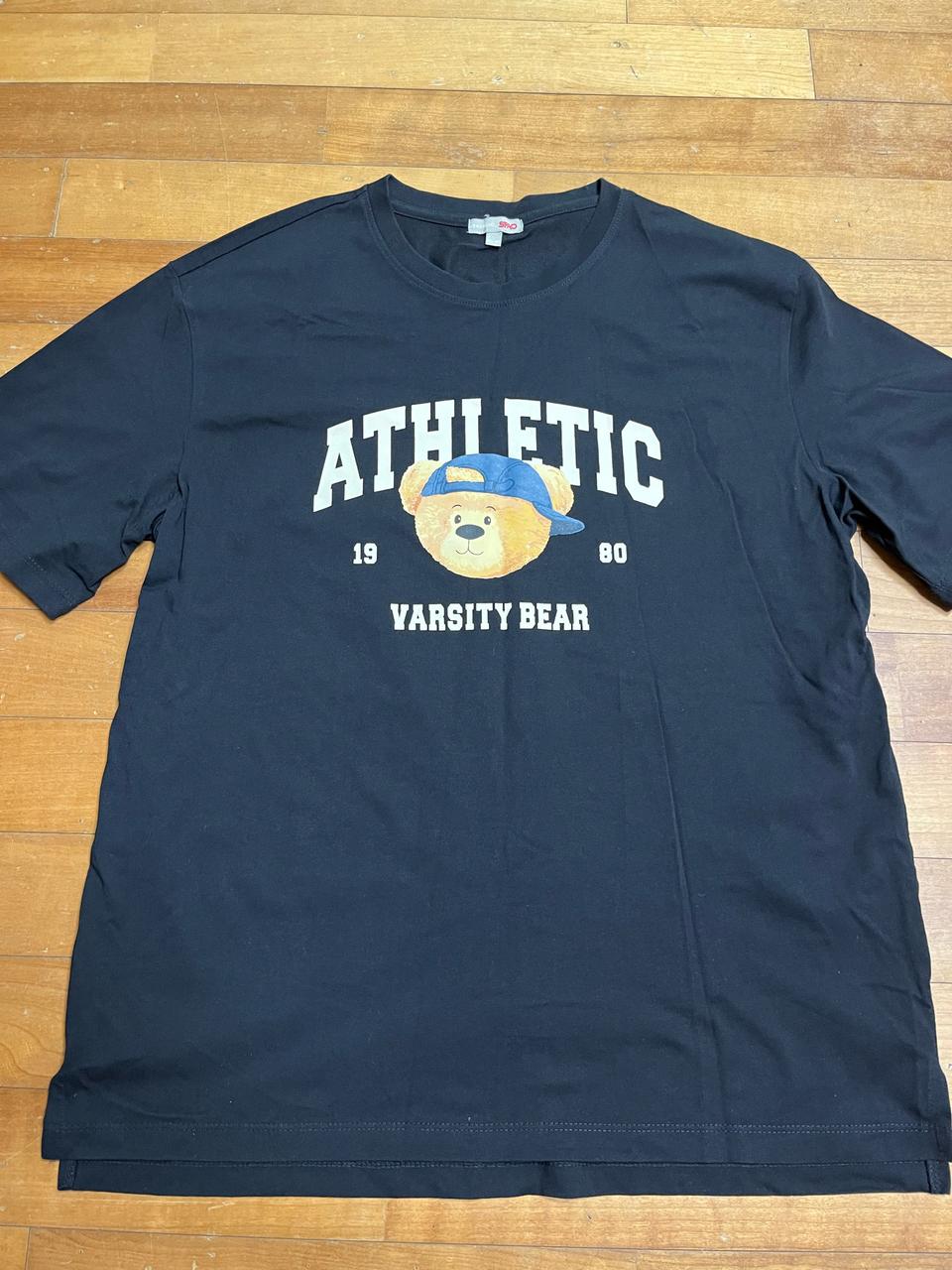 스파오 우디 반팔