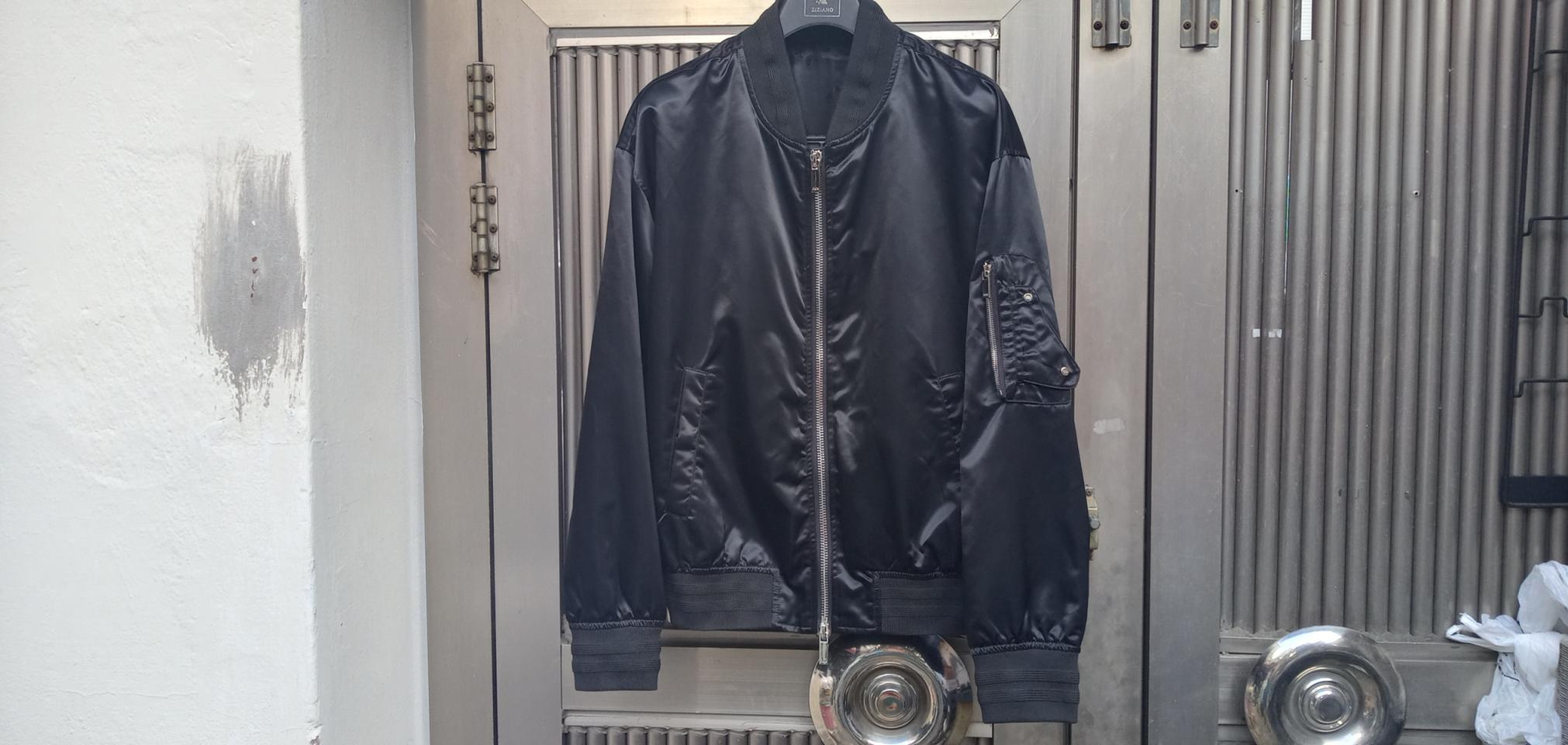 정품 디올 항공점퍼 100호 상태우수