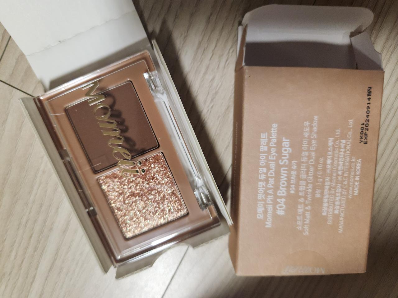 모메이 핏어팻 듀얼 아이 섀도우