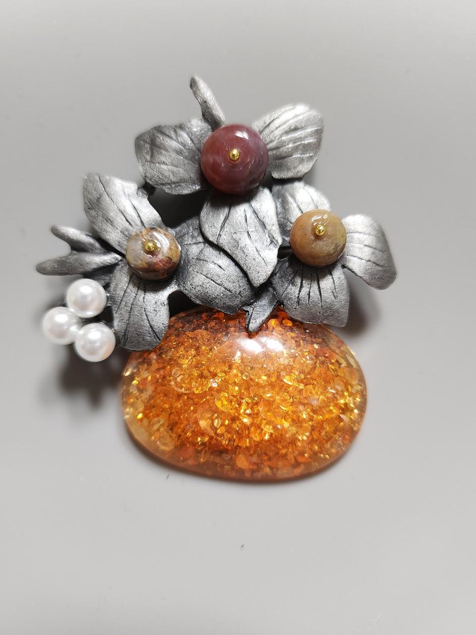 엔틱 원석 브로치