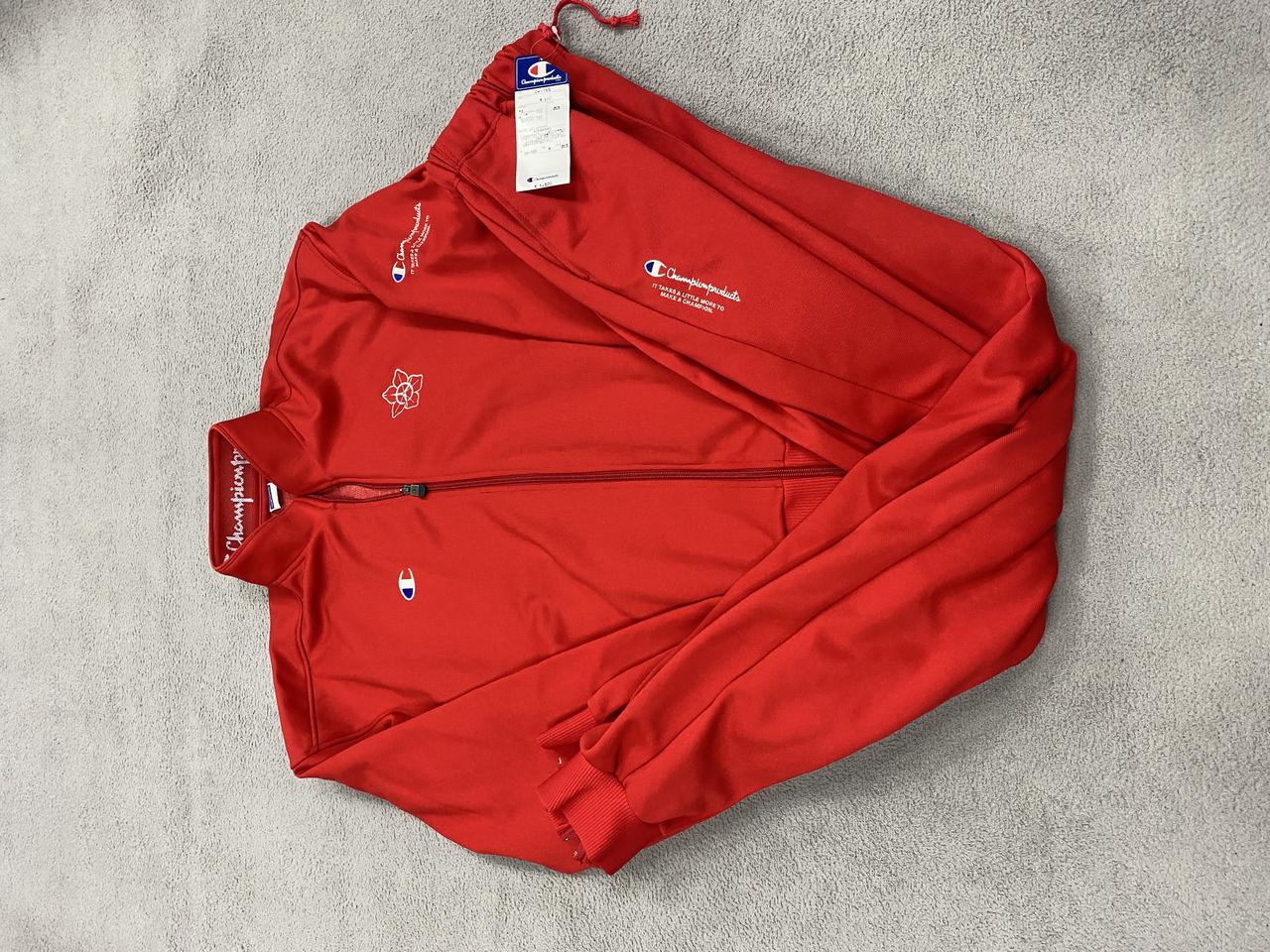 챔피언 트레이닝복 세트