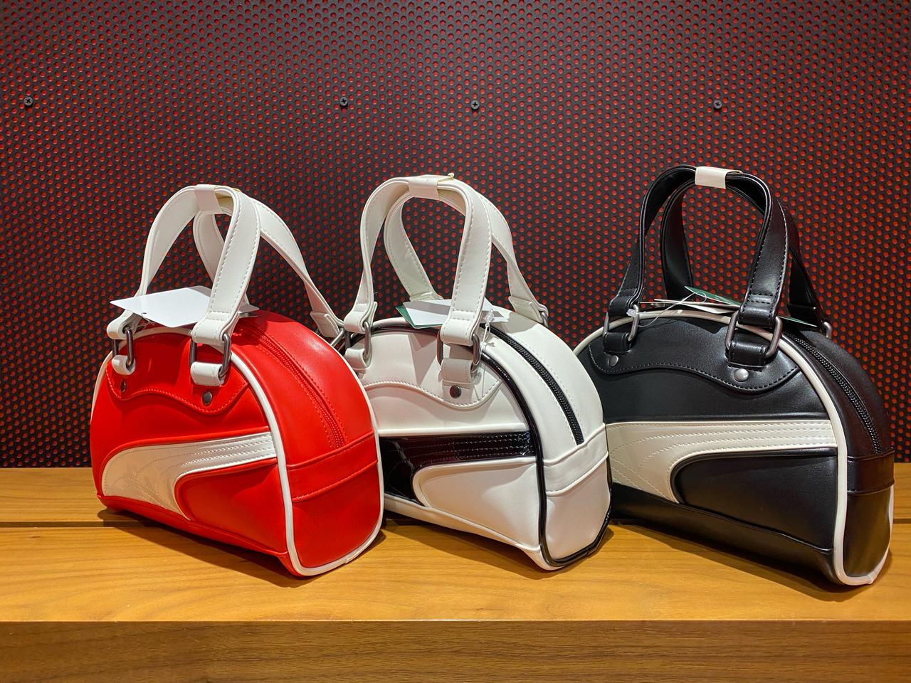 푸마 로제 가방 호보백 크로스백