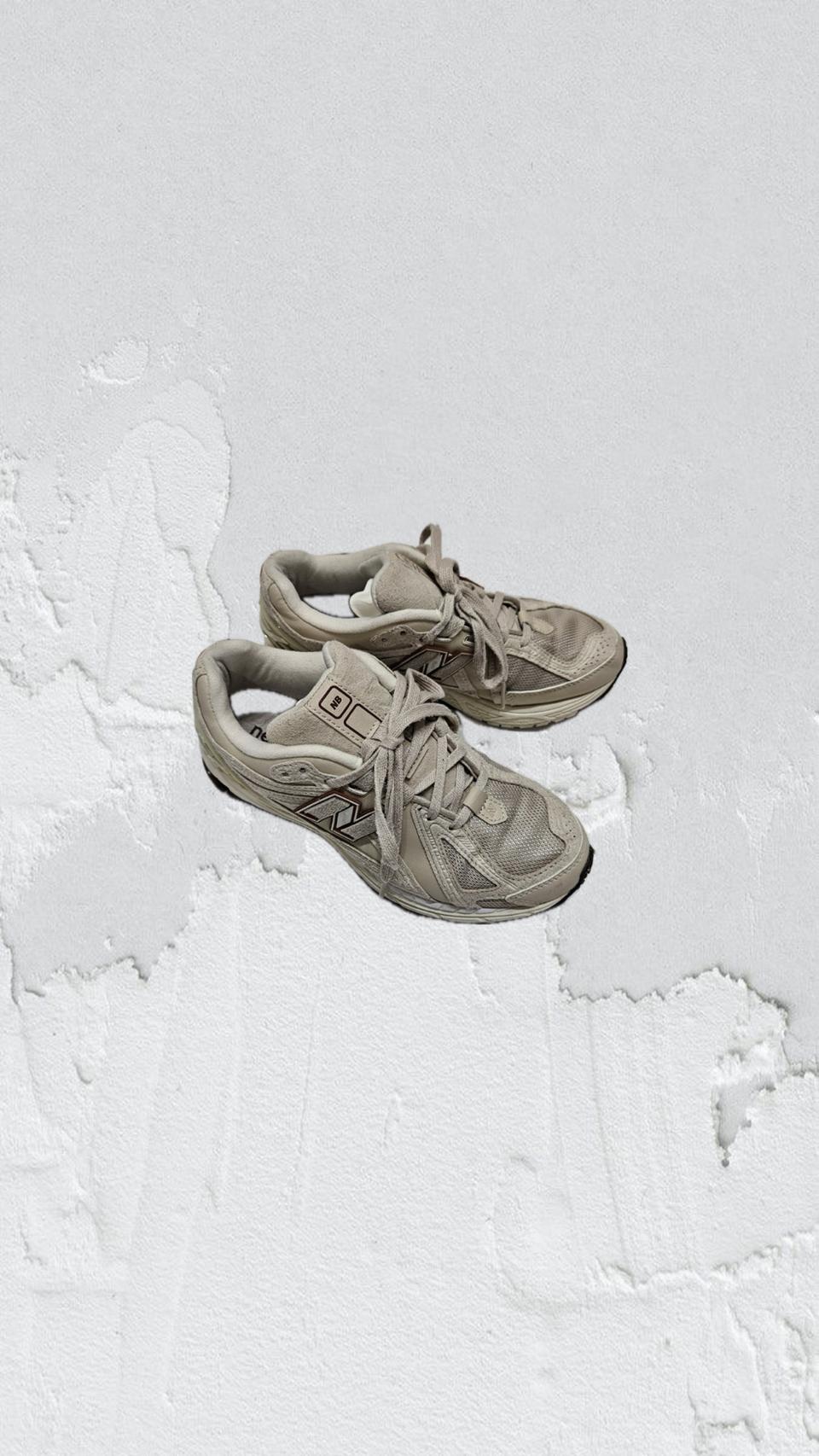 뉴발란스1906 여성 운동화 225사이즈