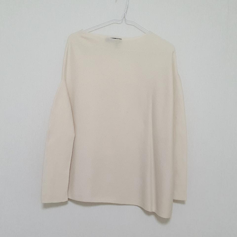 베이지 언발란스 니트