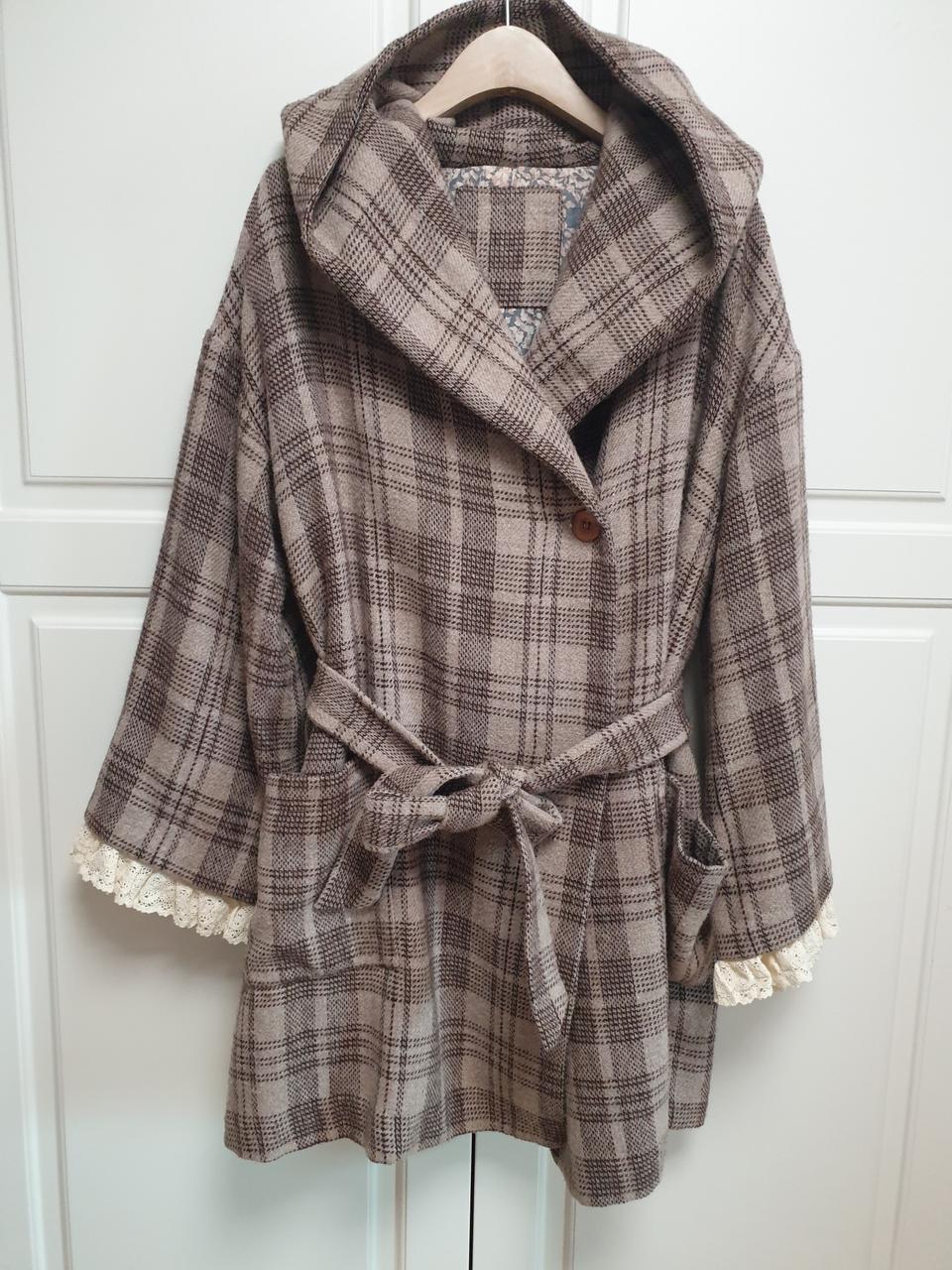 써스데이아일랜드 후드 모자켓