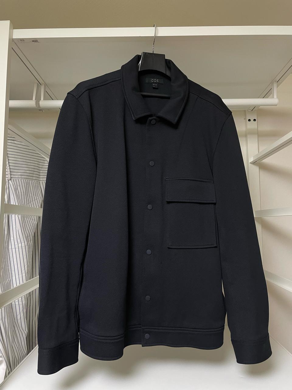 cos 코스 코튼 트윌 자켓 M(100) 네이비