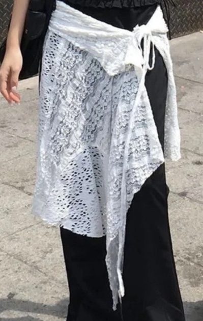 스타일리쉬한 사선 하몽마켓 레이어드 스커트 에이블리 거의새거