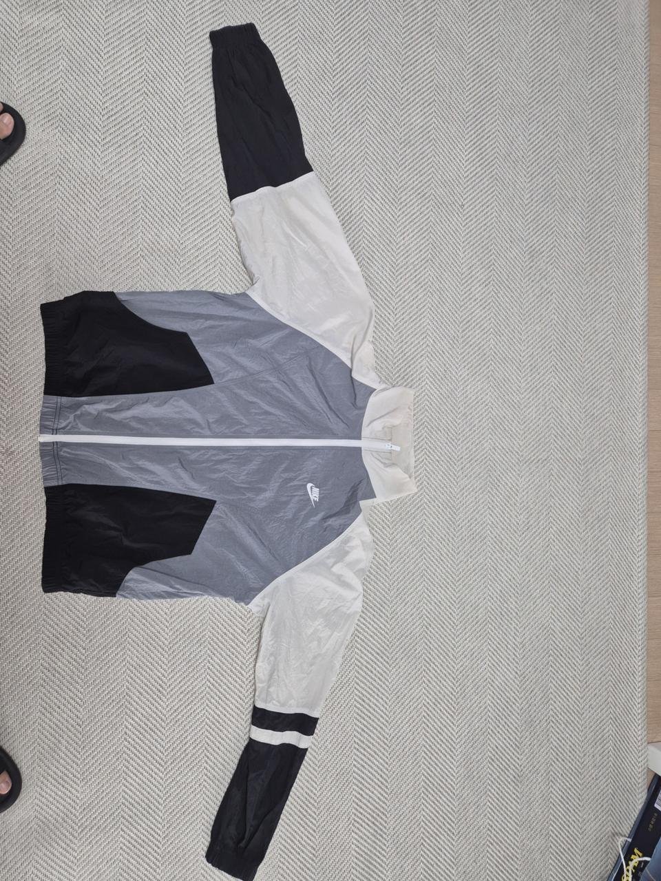 <30%세일>(nike)나이키 화이트 실버 바람막이 집업자켓