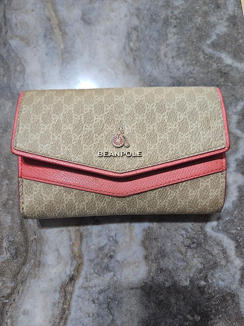 빈폴 여성중지갑❤가볍게 사용하기 좋음