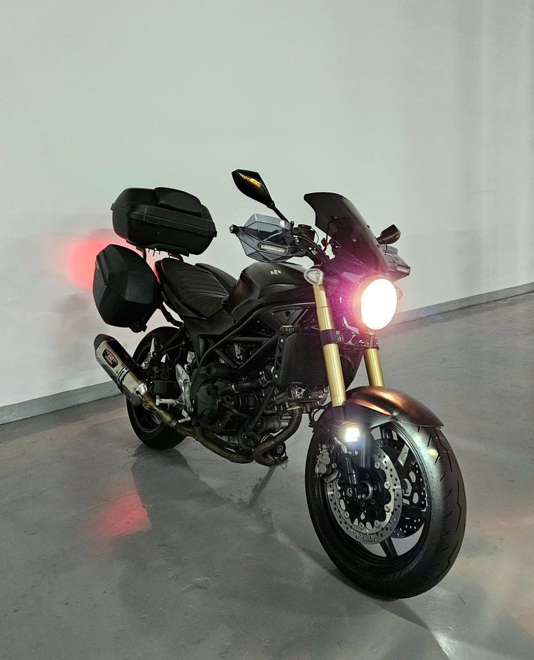 전국 1대뿐 풀튜닝 스즈키 SV 650 판매합니다