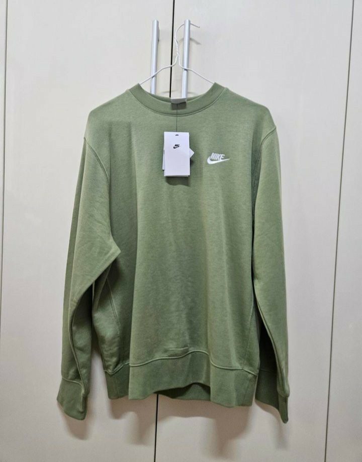 나이키 카키 맨투맨 정품(새상품) 남여공용