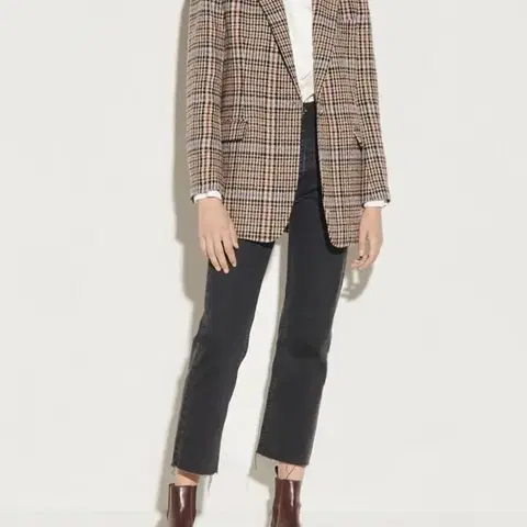 산드로 트위드 테일러드 자켓 34