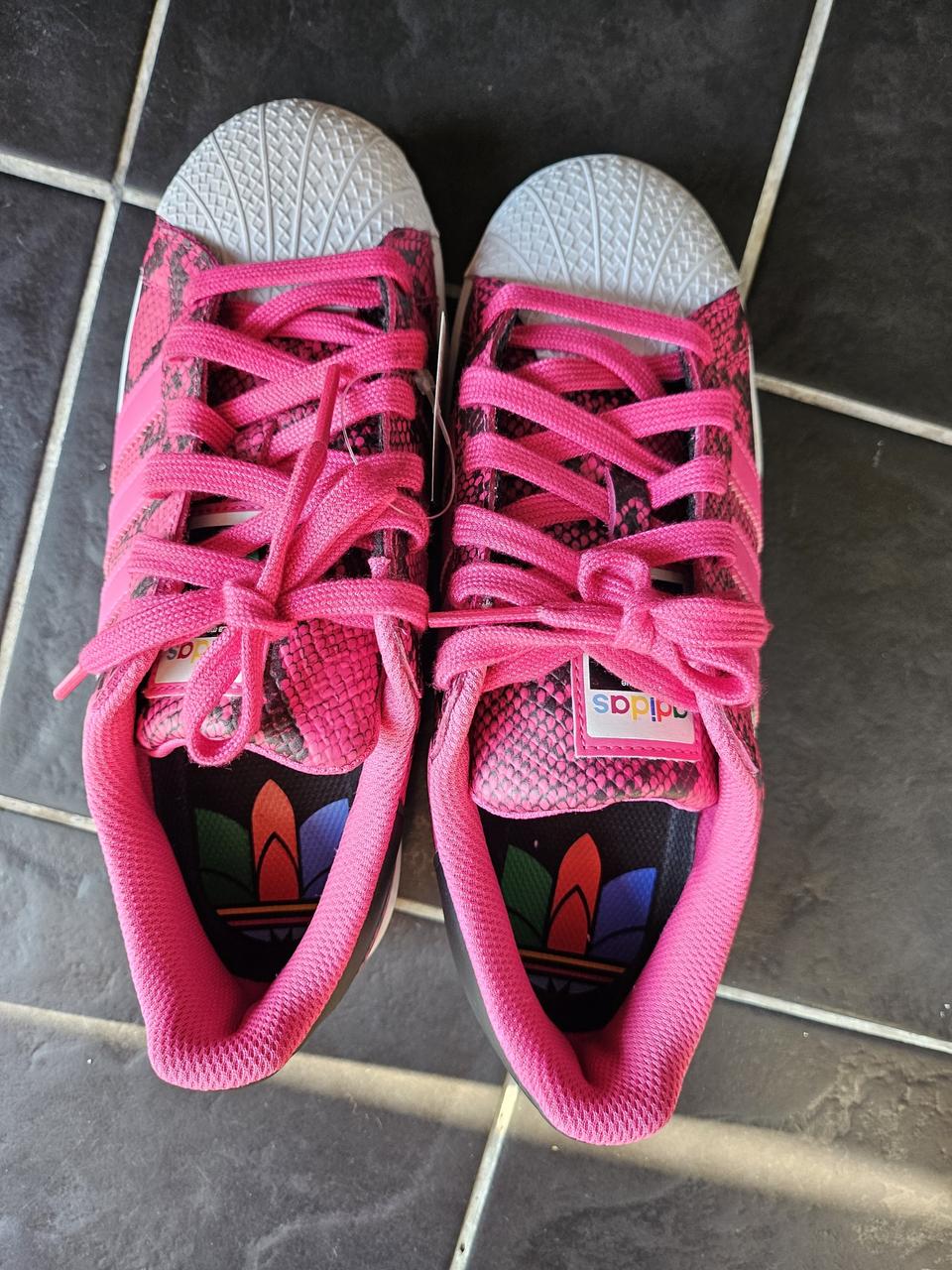 아디다스 슈퍼스타