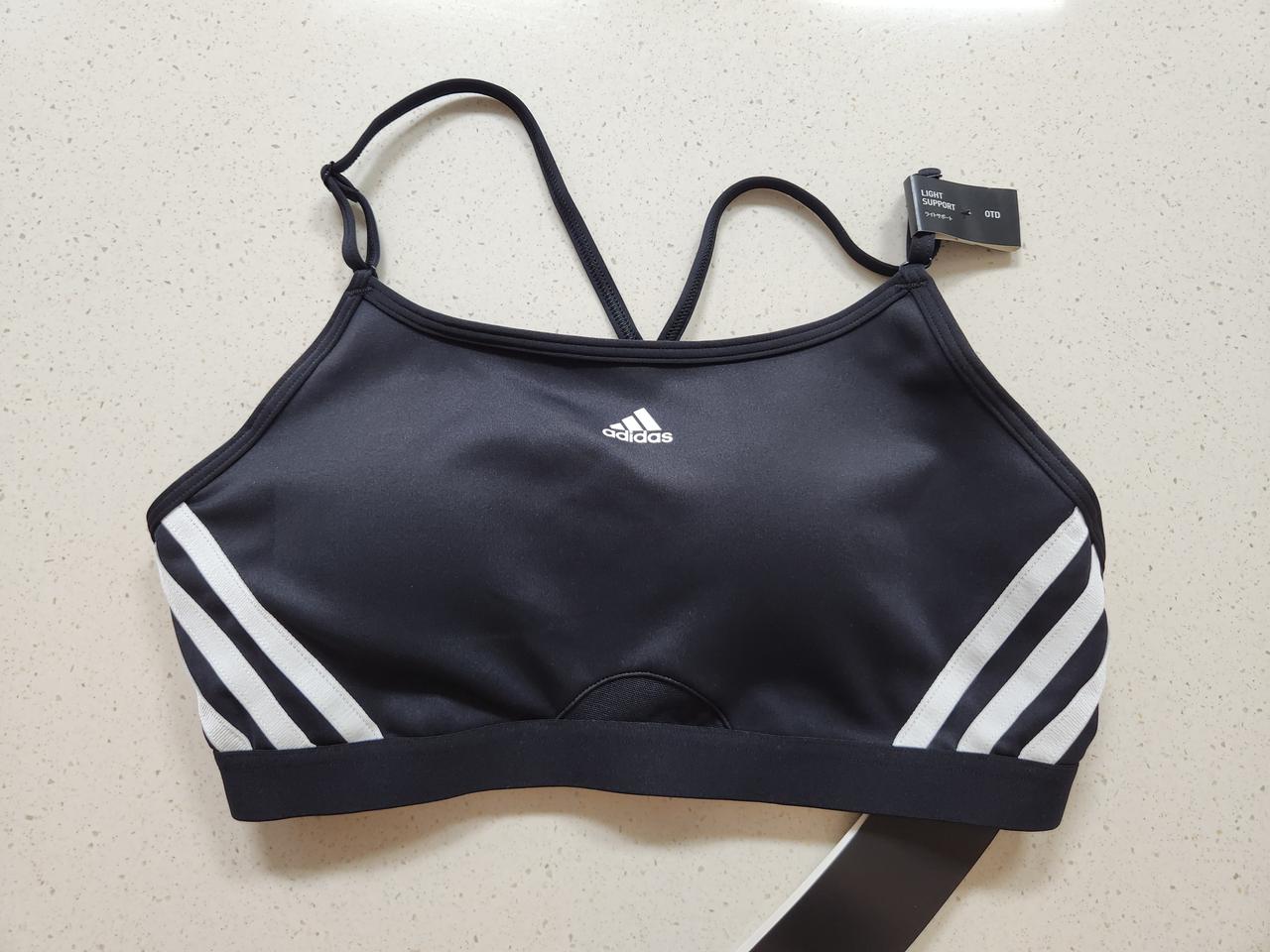 아디다스.서포트 브라.새것