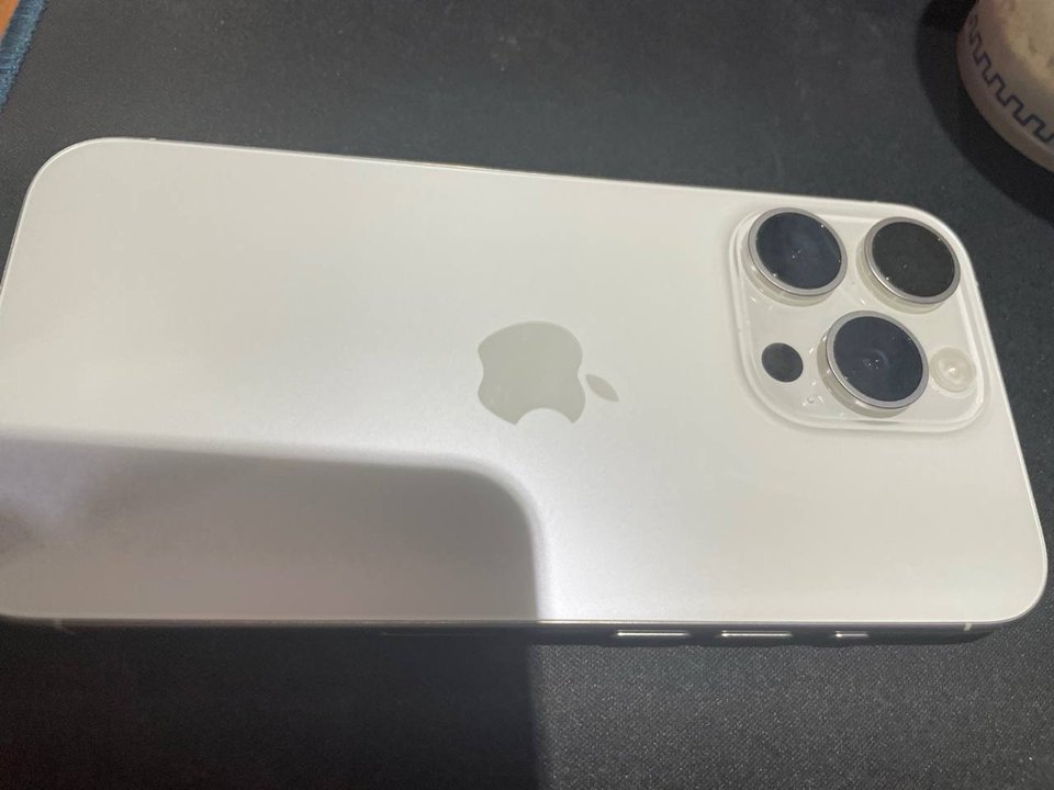 아이폰15pro 256기가 배터리 효율 100