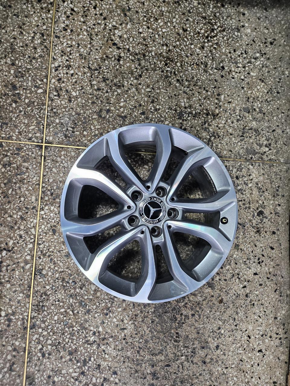 벤츠c클래스17인치 정품휠세트(한대분)