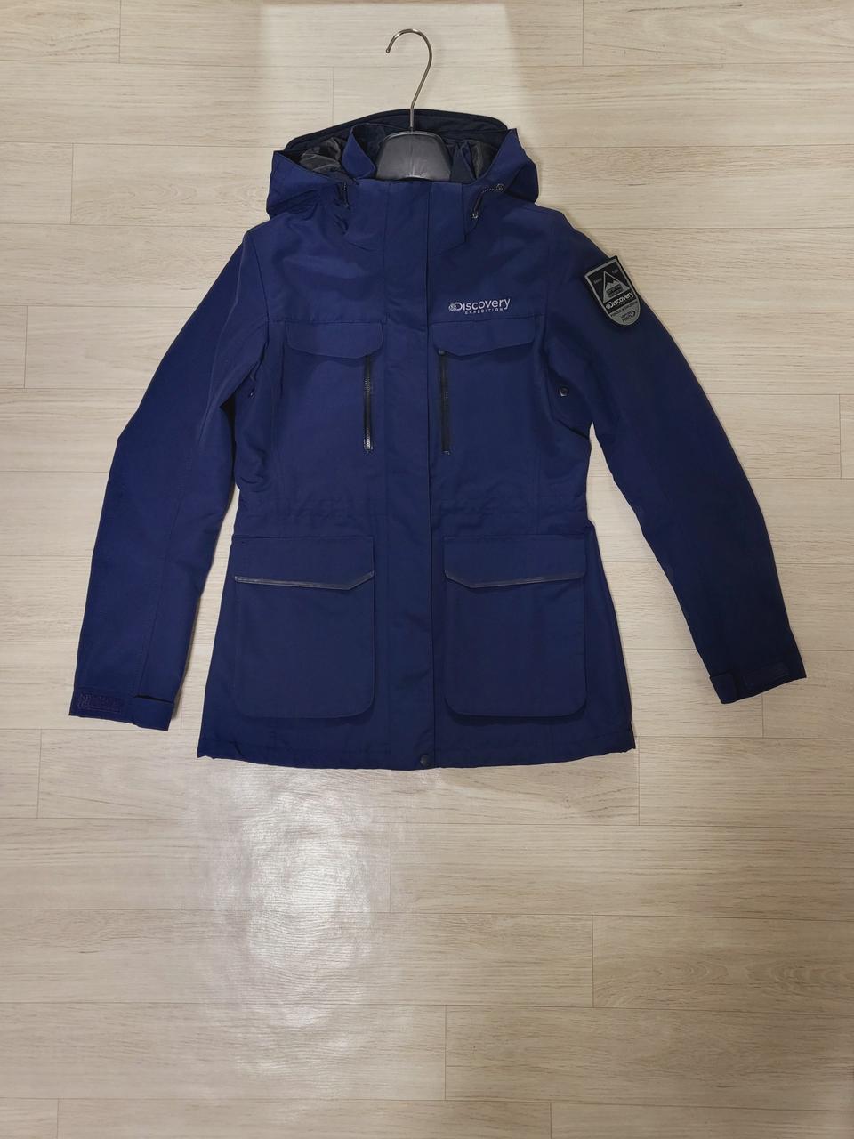 여성디스커버리방수방풍바람막이점퍼90거의새거