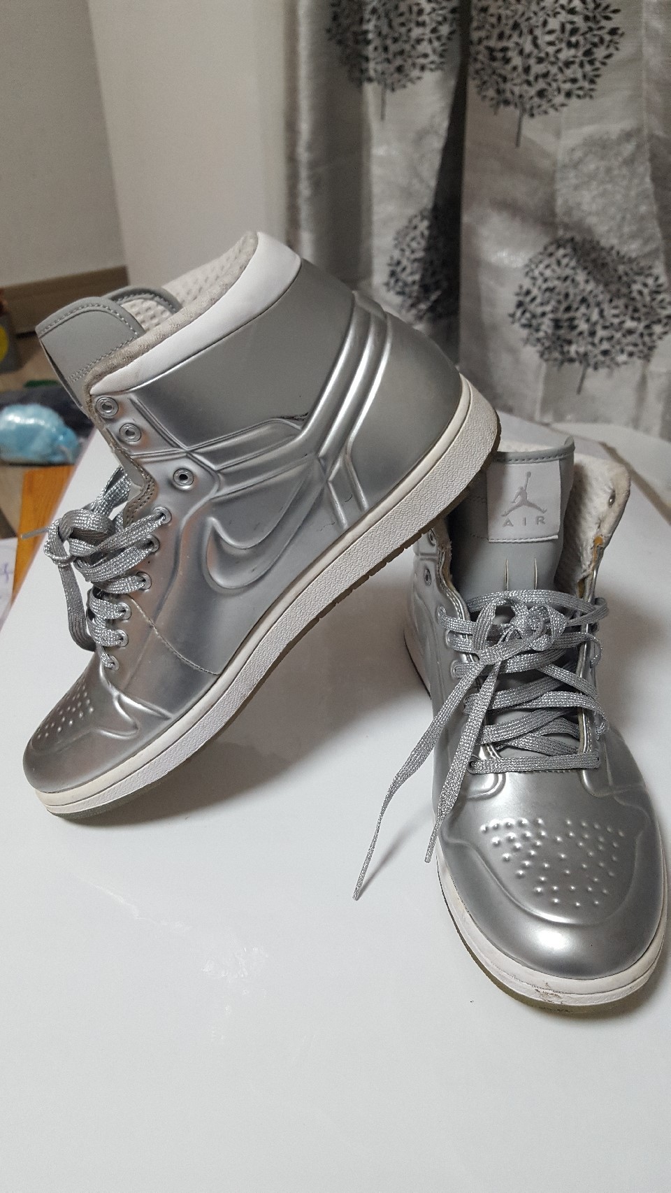 조던 아노다이즈드