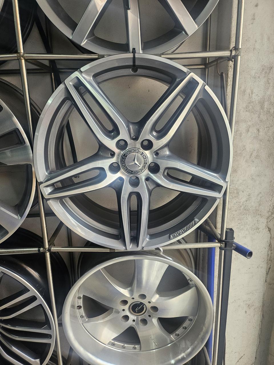 벤츠E쿱19인치 순정휠세트(한대분)