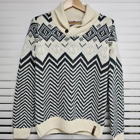 타미힐피거 터틀넥니트 국내M