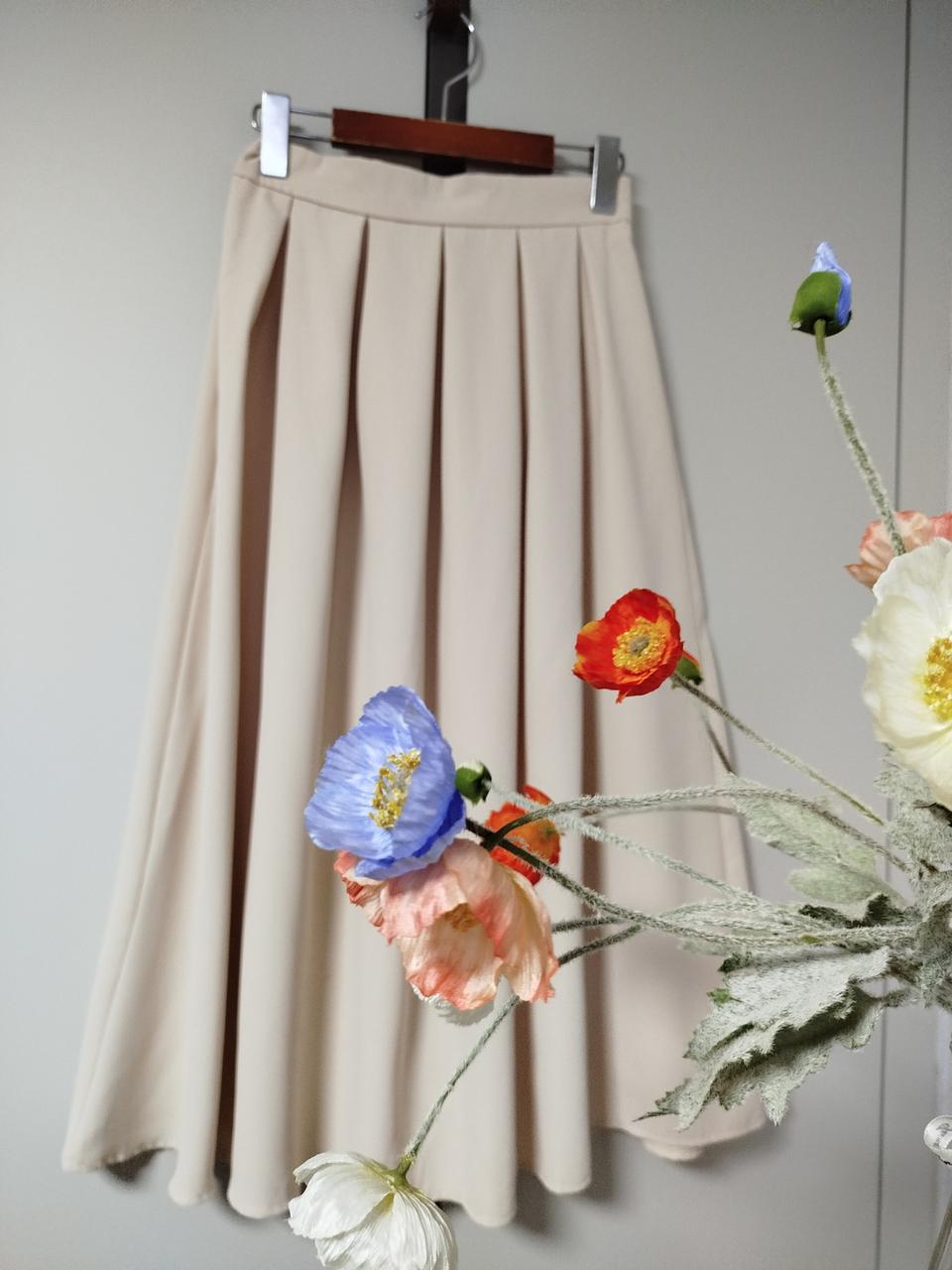 55 아이보리 춘추용 폴리 주름 뒷허리밴딩 롱 후리아치마