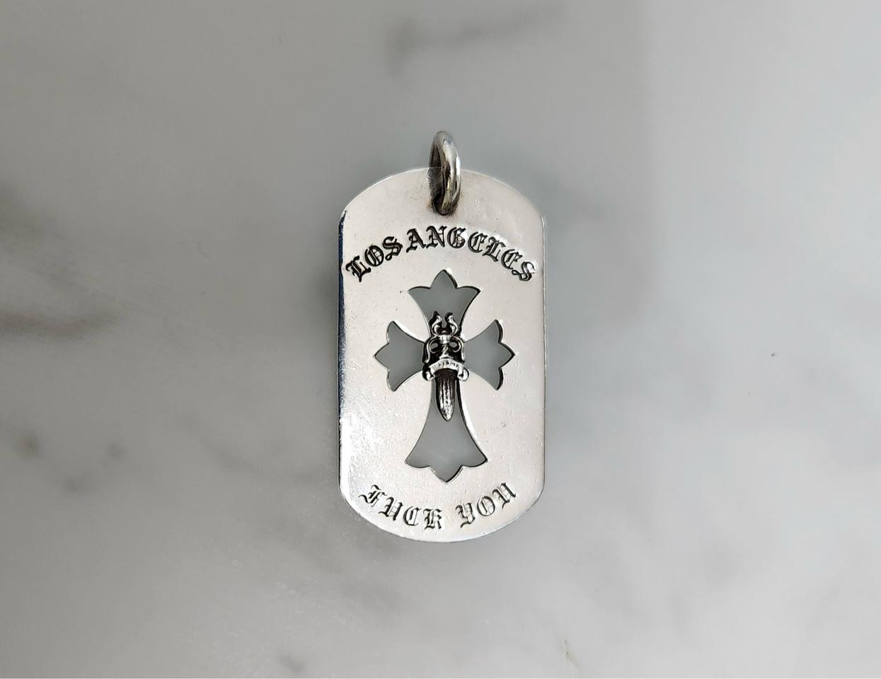 크롬하츠 로스엔젤레스 도그택