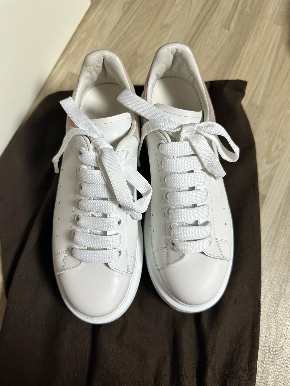 알렉산더 맥퀸 오버솔