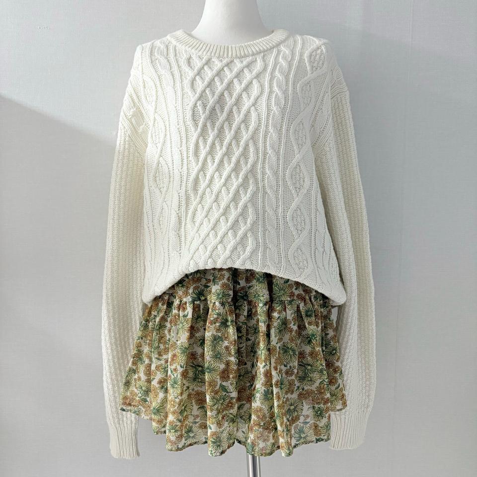 화이트 니트 + 밴딩 스커트 SET