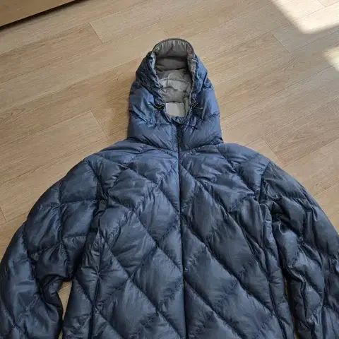 일본판 몽벨 경량패딩 구스 100