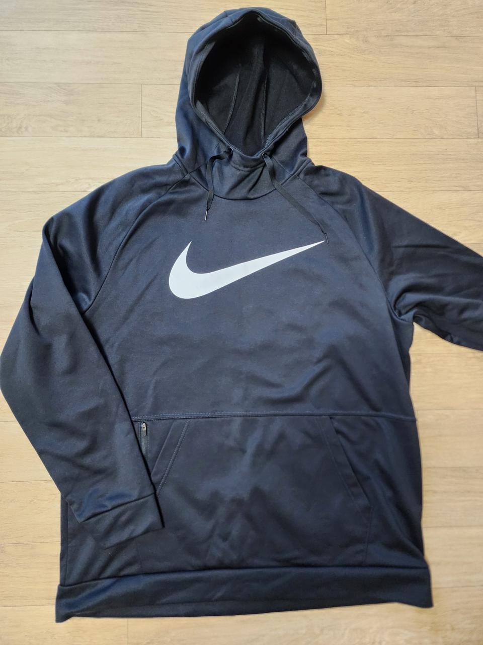 나이키 써마 드라이핏 기모 후드티