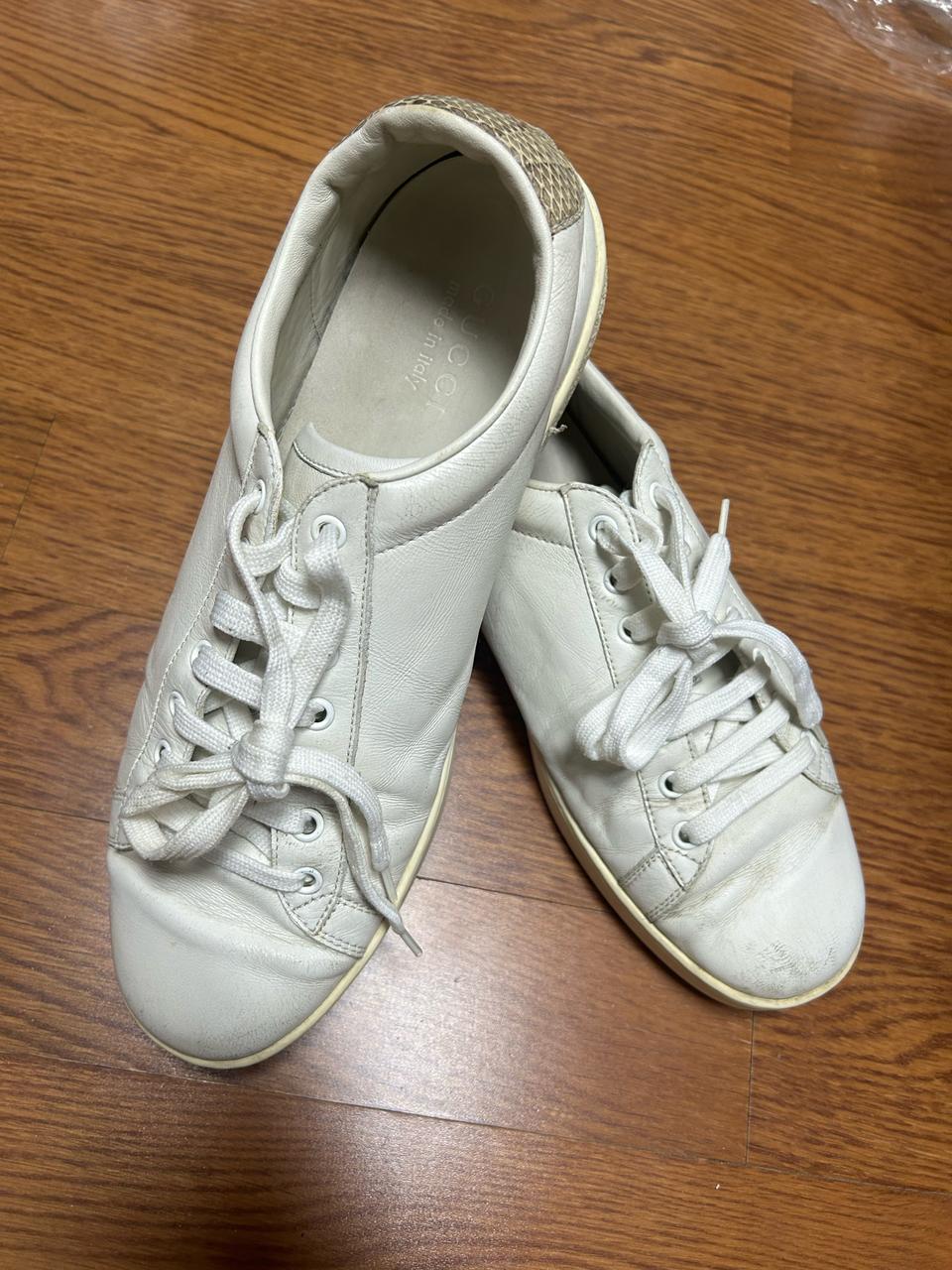 구찌 카프스킨 스니커즈