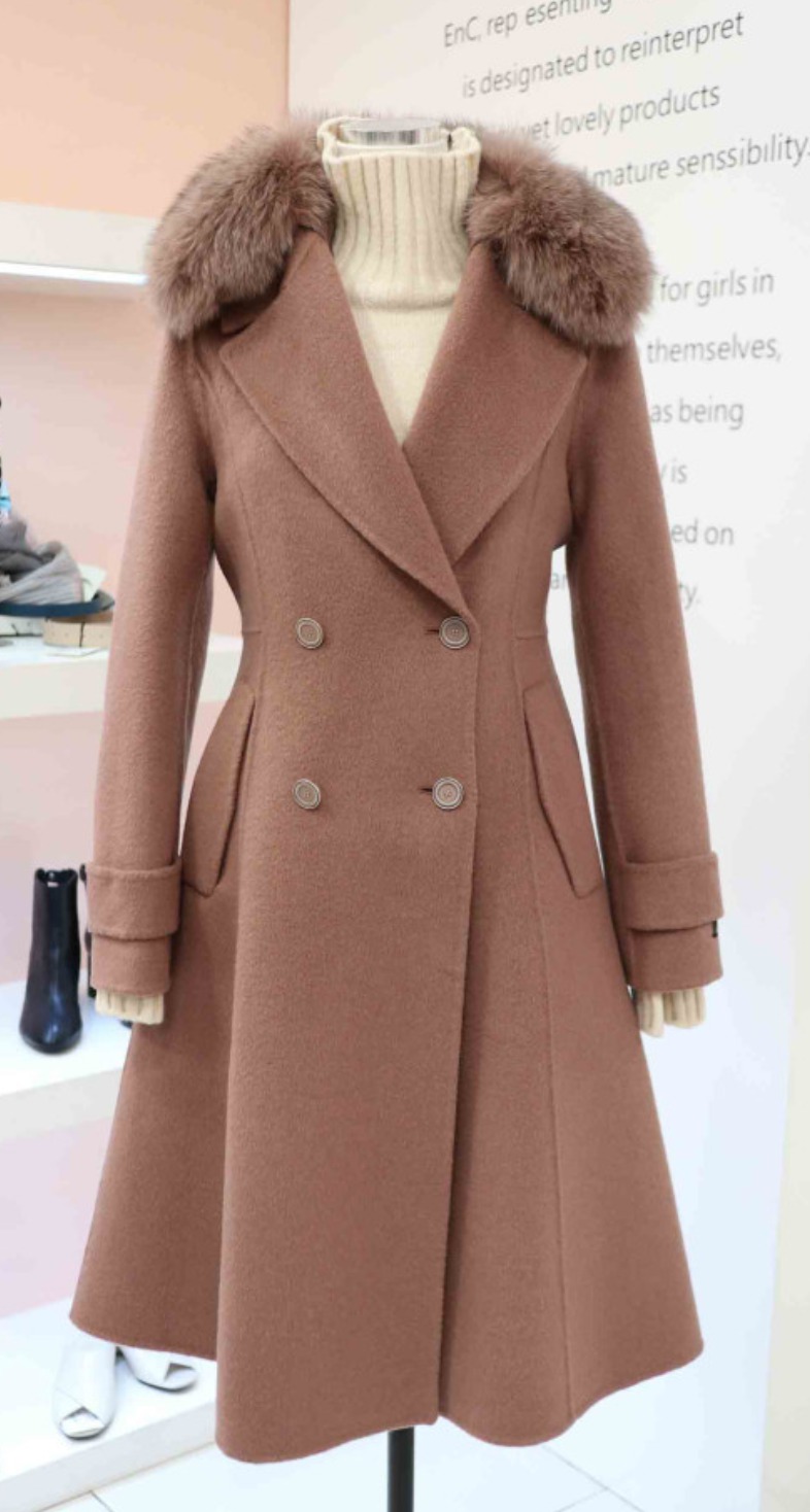 실착1회.ENC캐시미어 사가폭스퍼 코트 55사이즈